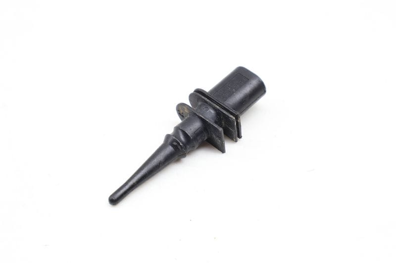 Air Temperature / Temp Sensor 65816936953 — Used (SKU 630925)