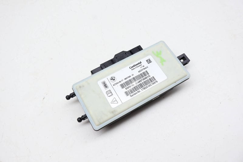 Airbag / Air Bag Control Module 65776837359 — Used (SKU 710239)