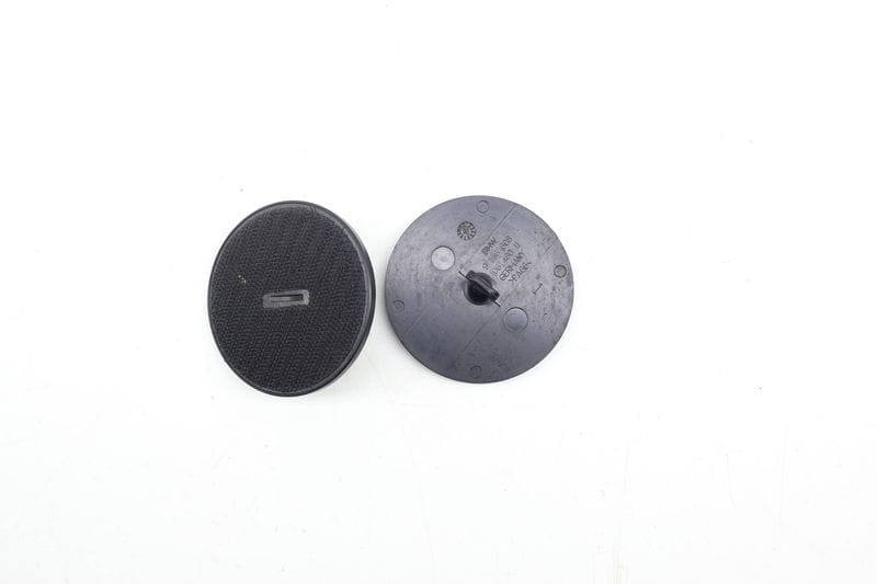 Carpet Floor Mat Fastener / Mount Set (2) 07149166608 — Used (SKU 710306)