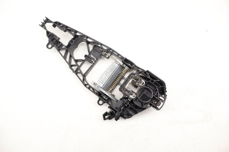 Exterior Door Handle Bracket 51217401211 — Used (SKU 710420)