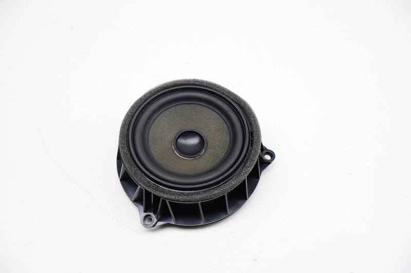 Door Hifi Speaker (MID-RANGE) 65139286367 — Used (SKU 710481)