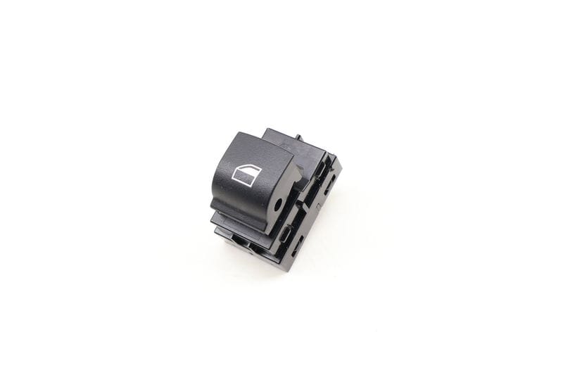 Window Switch 61319208107 — Used (SKU 620300)
