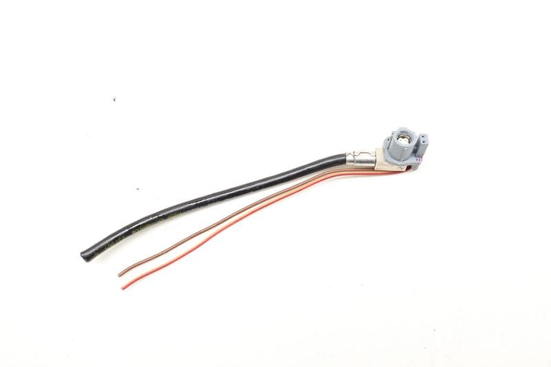 Heads UP Display Hud Control Unit Wiring Connector / Pigtail — Used (SKU 620373)
