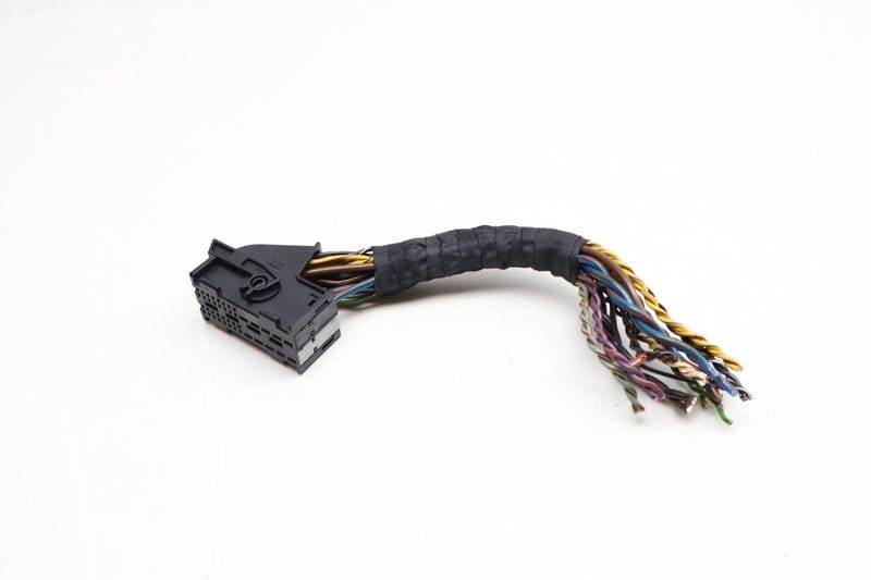 Hifi Stereo Amplifier / Amp Wiring Connector Pigtail — Used (SKU 630778)