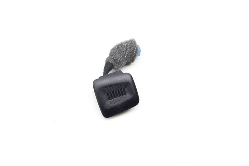 Roof Microphone / Trim Cover 51447212594 — Used (SKU 710311)