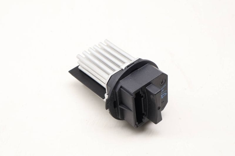 Blower Motor Resistor 64116949645 — Used (SKU 620246)