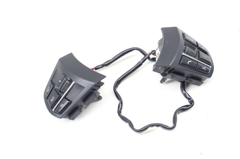 Steering Wheel Switch Set 61319270260 — Used (SKU 630832)
