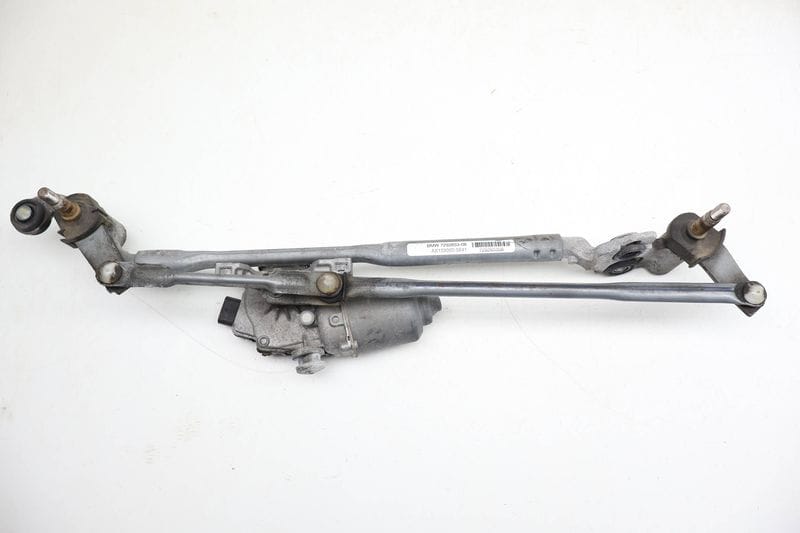 Windshield Wiper Transmission w/ Motor 61617292653 — Used (SKU 710511)