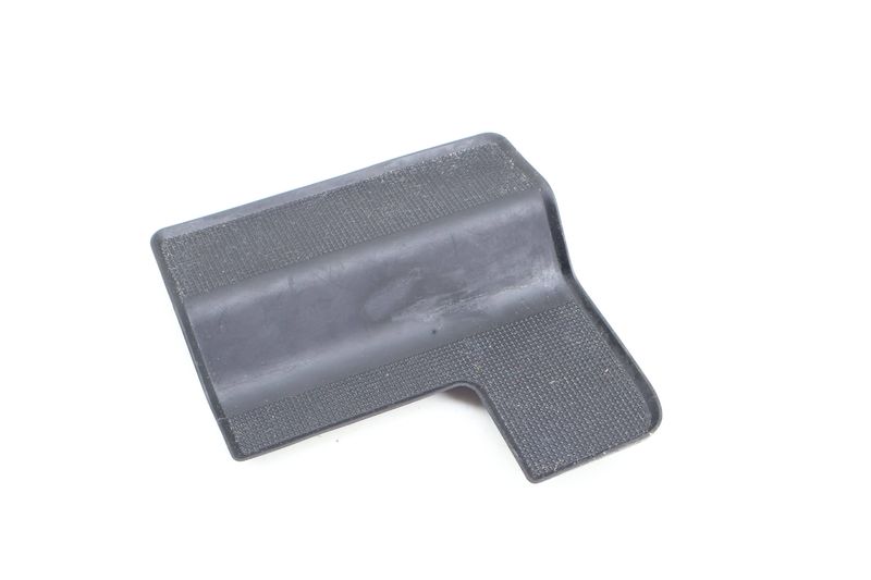 Center Storage Bin Insert 7P5863301B — Used (SKU 708129)