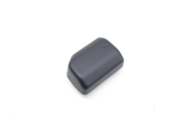 Door Panel Pull / Grab Handle Trim Cover 7P5867393A — Used (SKU 708125)