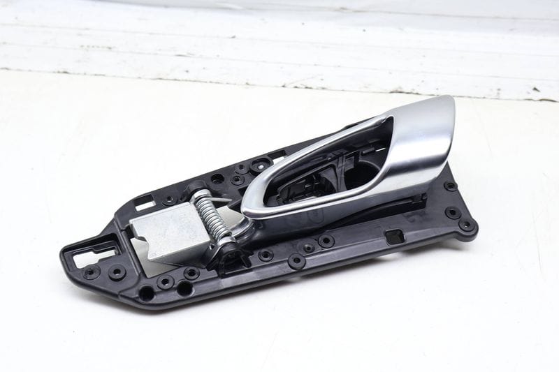 Interior Door Release / Handle 7P5837019C — Used (SKU 707910)