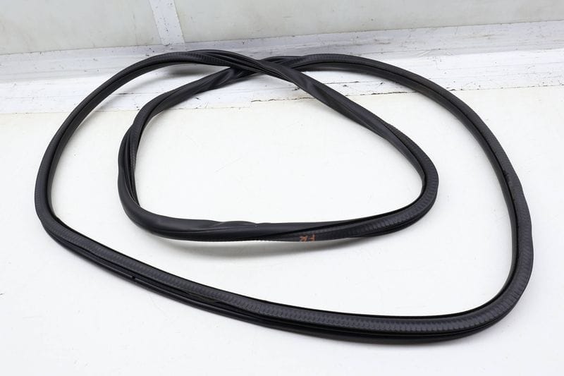 Inner Door Seal / Weather Stripping 7P0867365H — Used (SKU 708195)