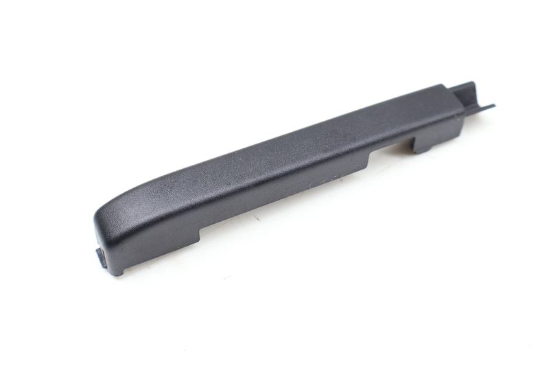 Seat Rail Cap / Cover 7P5882466 — Used (SKU 708120)