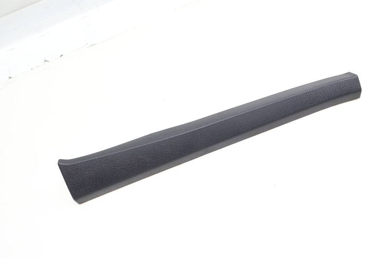 Center A Pillar Trim / Panel 7P0868238B — Used (SKU 652825)