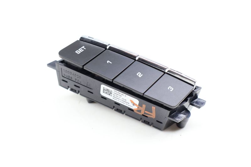 Seat Memory Switch 7P5959561D — Used (SKU 708035)