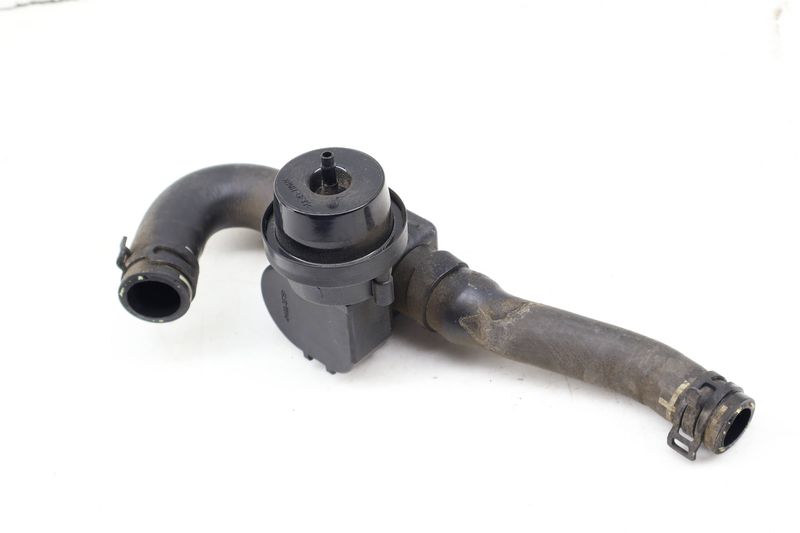 Heater Bypass Valve 1J0819809 — Used (SKU 708459)