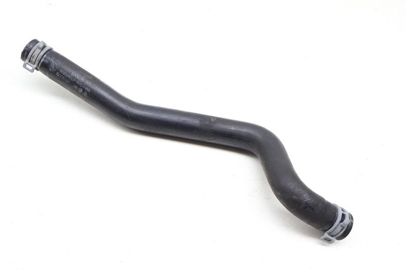 Heater Valve Hose / Line 7P0819330A — Used (SKU 708434)