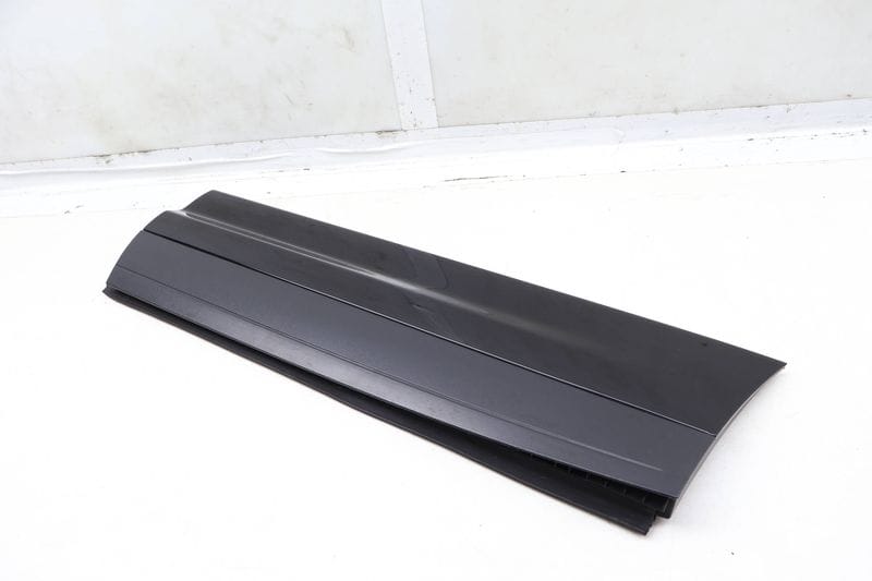 Lower Door Molding / Blade 7P5839787G — Used (SKU 653010)