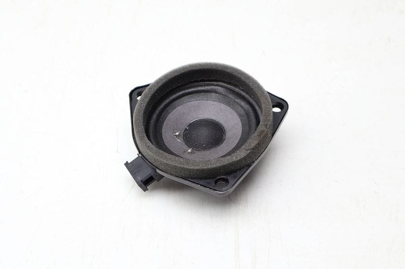 D Pillar Speaker (BOSE) 7PP035416B — Used (SKU 707917)