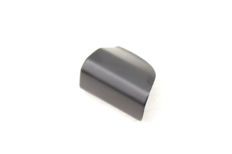 Center Console Grab Handle Trim Cap 7P5858634 — Used (SKU 510076)