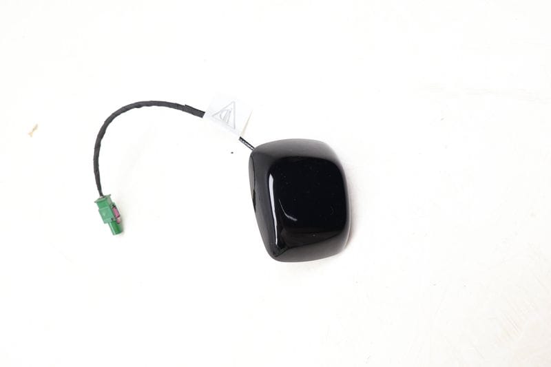 Roof Antenna 7PP035507K — Used (SKU 653000)