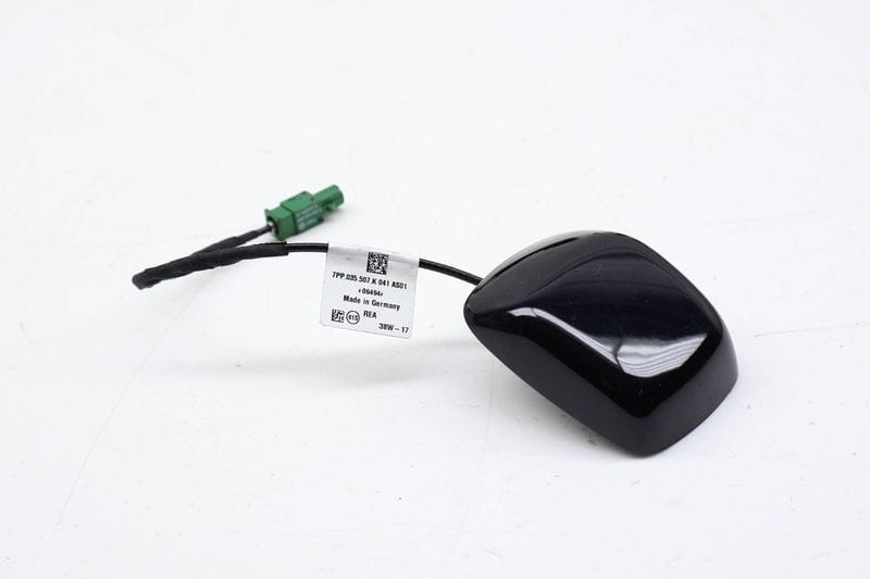 Roof Antenna 7PP035507K — Used (SKU 707961)