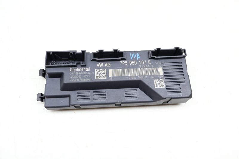 Trunk Lid Control Module
 7P5959107E — Used (SKU 652753)