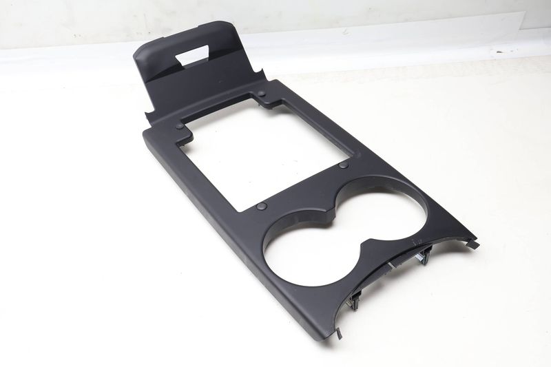 Center Console Trim / Bezel 95B863097 — Used (SKU 626340)
