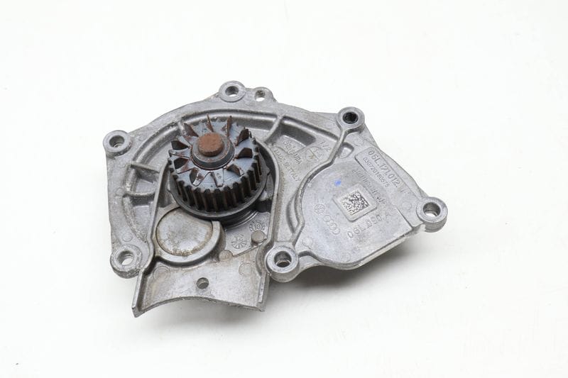Coolant / Water Pump 06L121012H — Used (SKU 626529)
