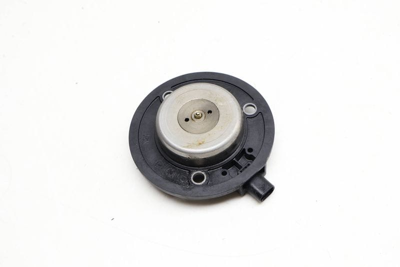 Engine Camshaft Adjuster Magnet 06L109259D — Used (SKU 626564)