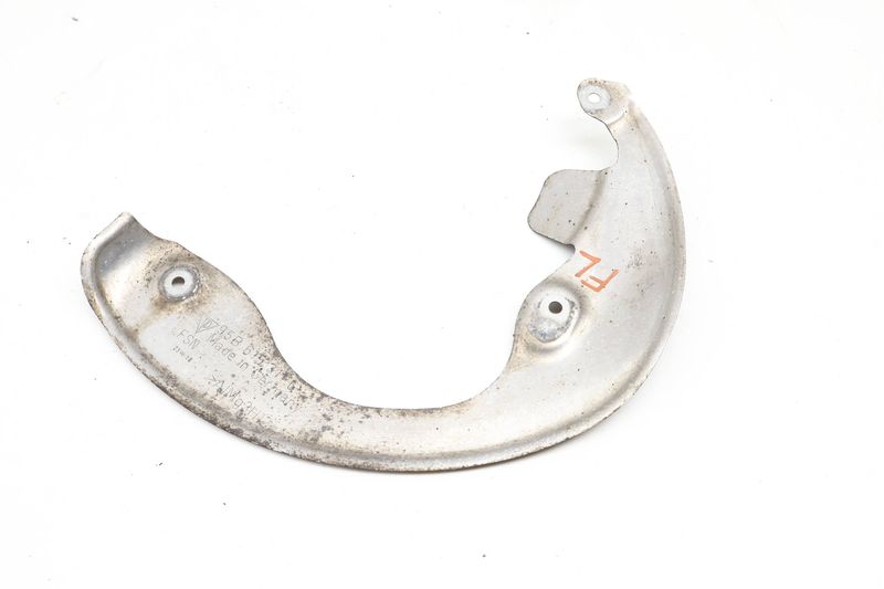 Brake Dust / Splash Shield 95B615311G — Used (SKU 626615)