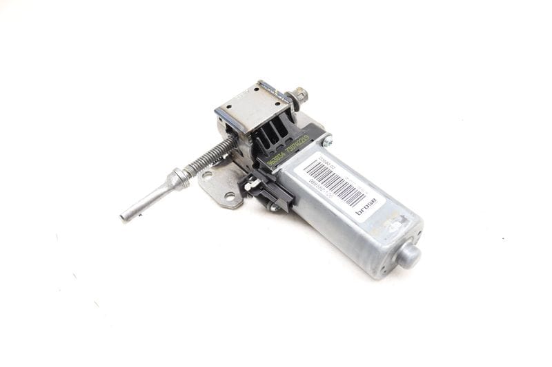 Front Tilt / Rake Seat Motor — Used (SKU 549393)