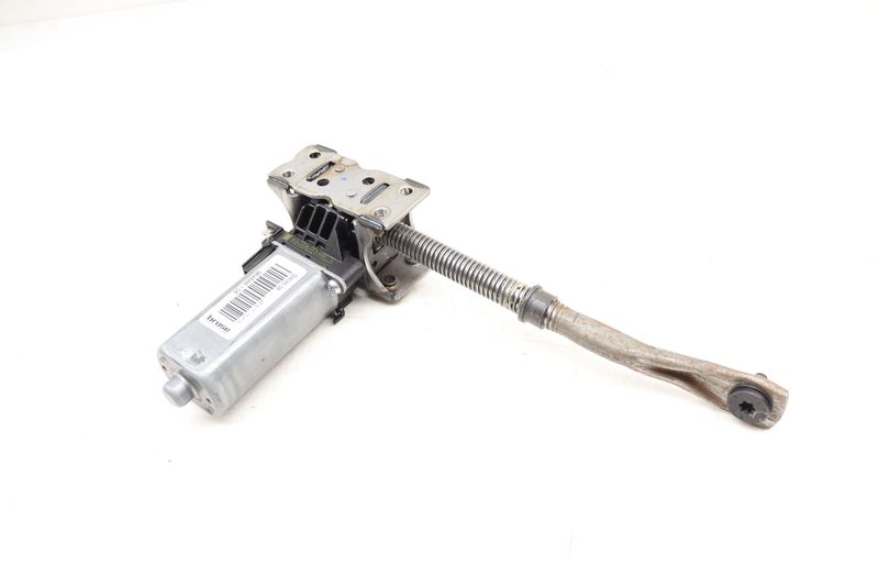Rear Tilt Seat Motor (HEIGHT) — Used (SKU 549395)