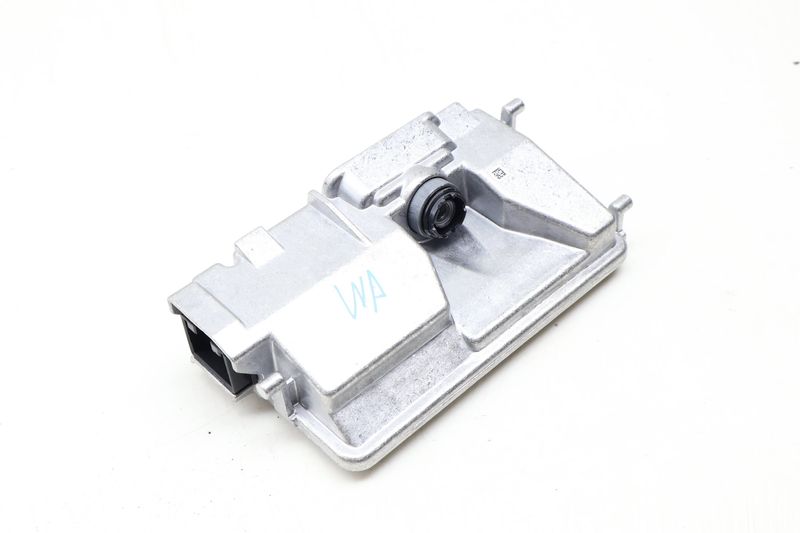 Windshield View Camera 7PP980653E — Used (SKU 626418)