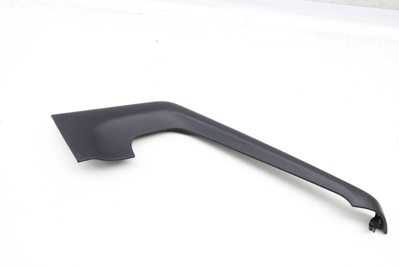Center Console Trim 95B864365 — Used (SKU 626334)