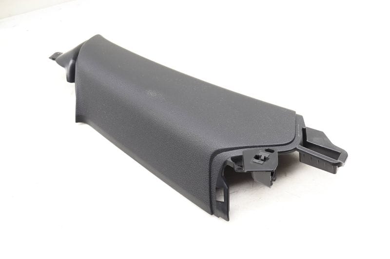 Upper C Pillar Trim / Panel 95B867287 — Used (SKU 549168)
