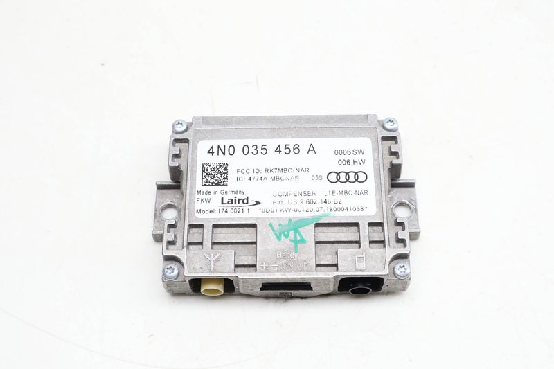 Mobile Phone Amplifier / Amp 4N0035456A — Used (SKU 626433)