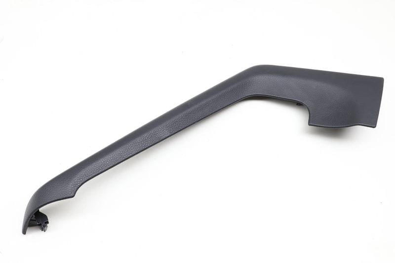 Center Console Trim 95B864366 — Used (SKU 626335)
