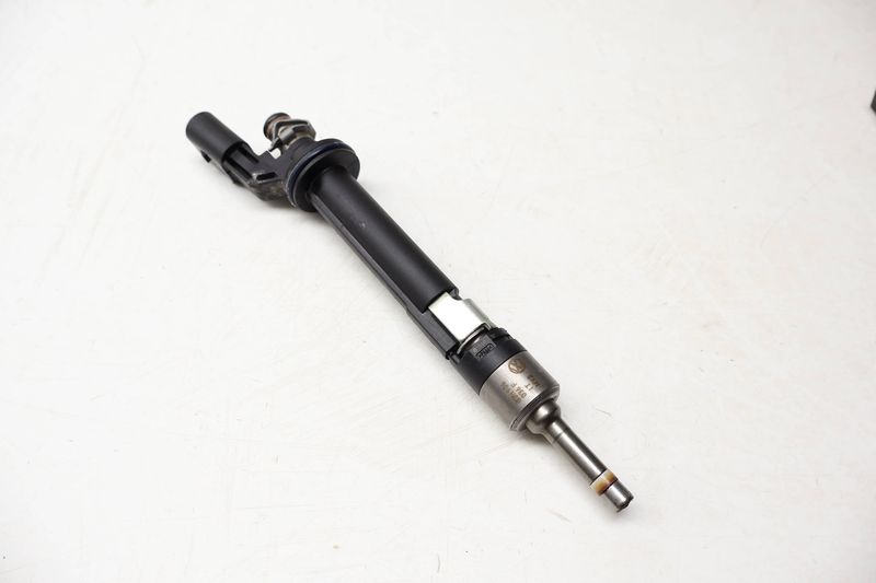 3.6L Upper Fuel Injector 03H906036F — Used (SKU 716694)