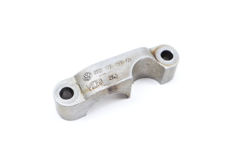 Cam / Camshaft Bearing Cap 022103451A — Used (SKU 663509)