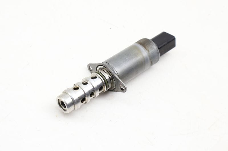 Cam / Camshaft Valve Solenoid 03H906455 — Used (SKU 639575)