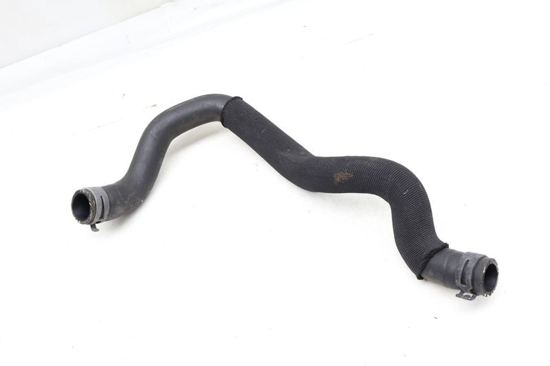 Coolant Hose / Line 3QF122073M — Used (SKU 663620)