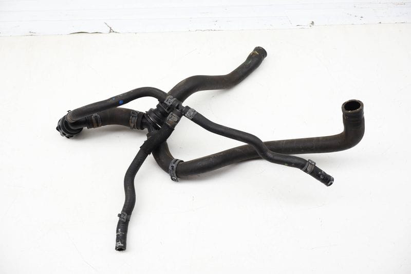 Coolant Hose / Line Set 3QF122157G — Used (SKU 716919)