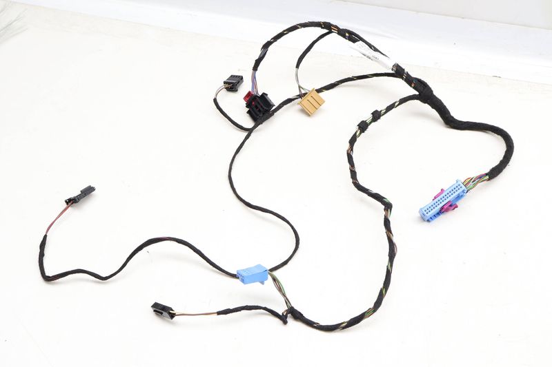 Door Panel Wiring Harness 3CN971557F — Used (SKU 633794)