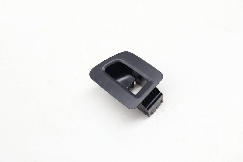 Door Switch Trim (TRUNK) 3CN868963 — Used (SKU 633461)