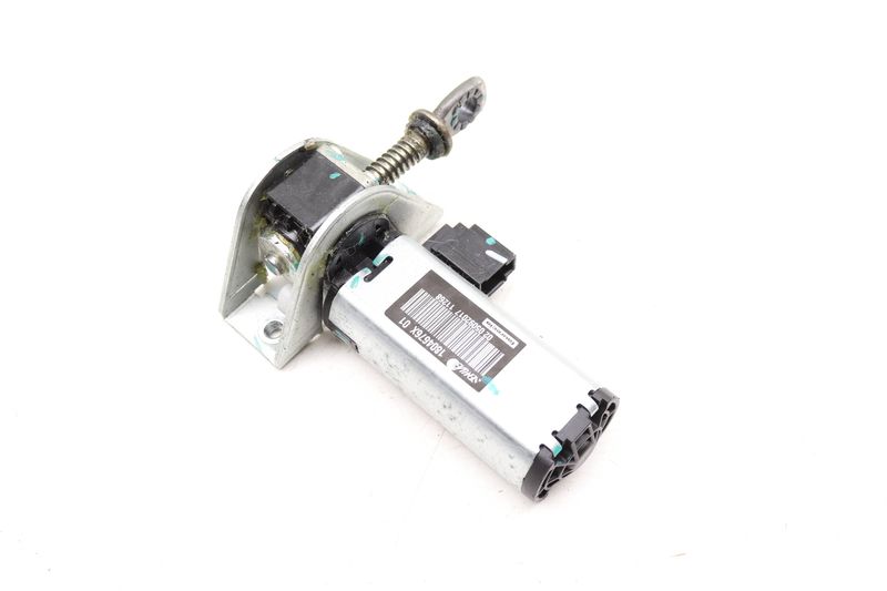 Front Tilt Seat Motor 3QF959247A — Used (SKU 546635)