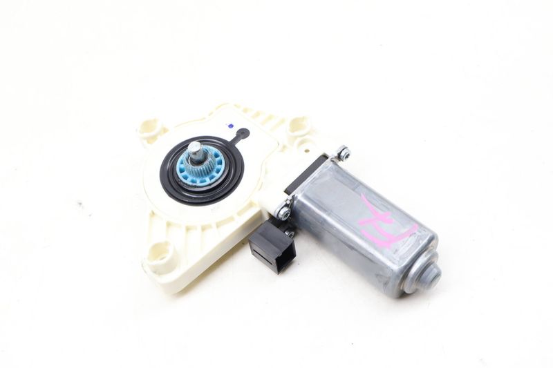 Power Window Motor 5Q4959801B — Used (SKU 633596)