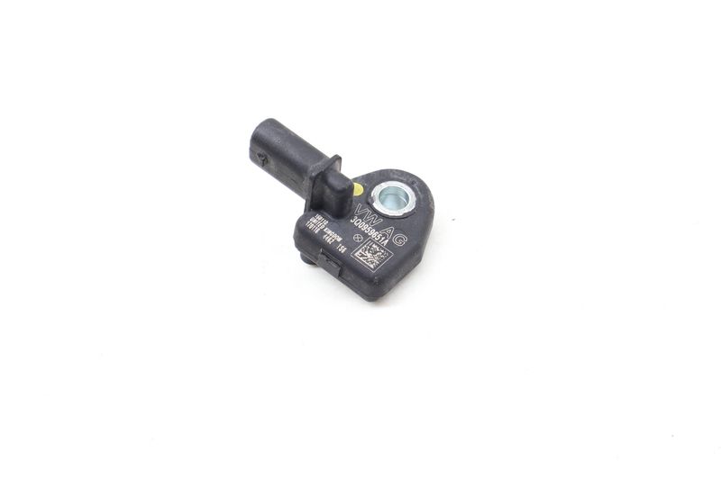 Airbag Impact / Crash Sensor 3Q0959651A — Used (SKU 639595)