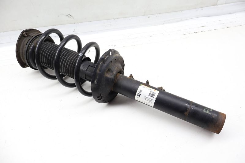 Strut / Shock Absorber Assembly 3QF413031T — Used (SKU 716949)