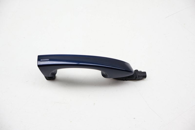 Exterior Door Handle 5GM837206A — Used (SKU 716794)